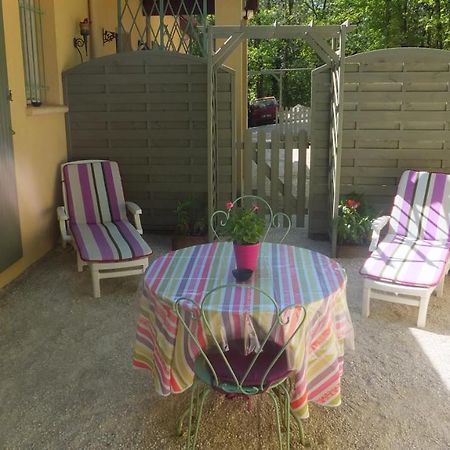 Le Nid De Mesanges Bed & Breakfast Chauffour-sur-Vell Dış mekan fotoğraf