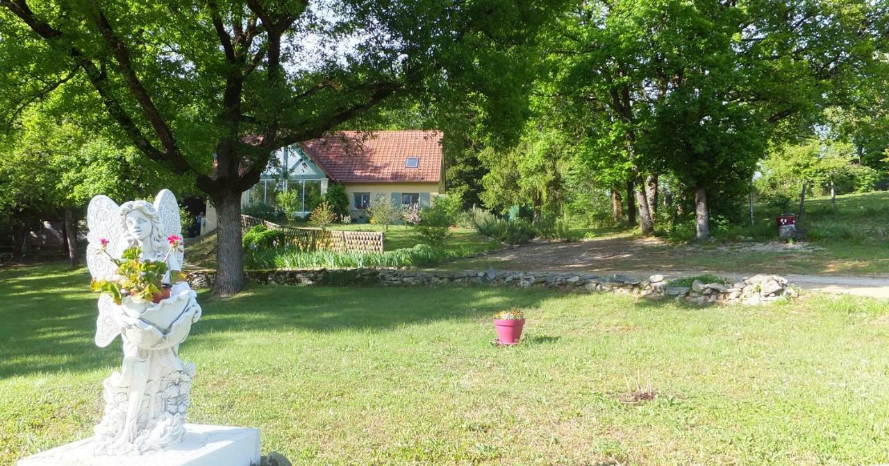 Le Nid De Mesanges Bed & Breakfast Chauffour-sur-Vell Dış mekan fotoğraf